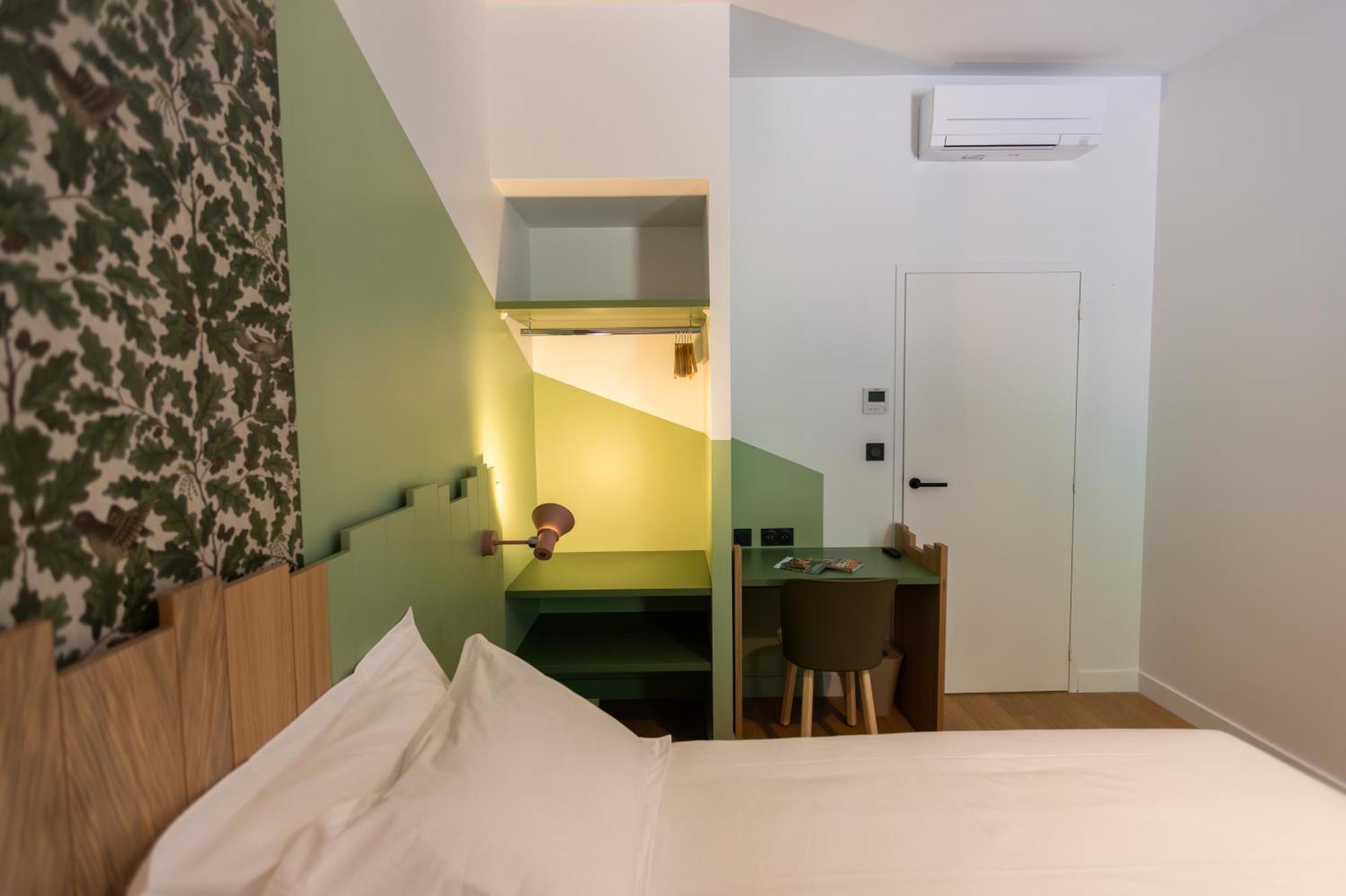 Hotel - Lodges De Lemptegy Saint-Ours  Ngoại thất bức ảnh